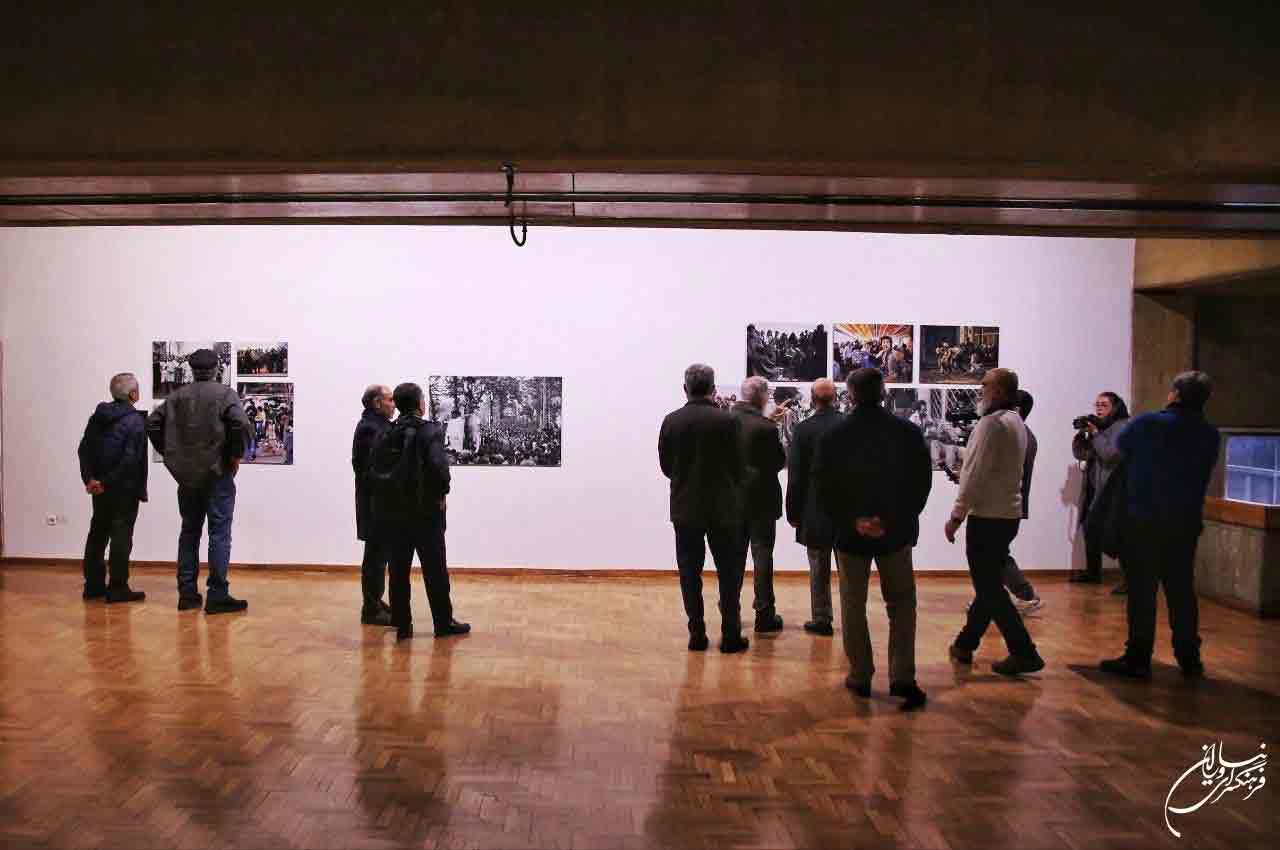 آیین افتتاحیه نمایشگاه «یاد داشت های یک دوربین»